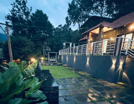 GRAND VILLA